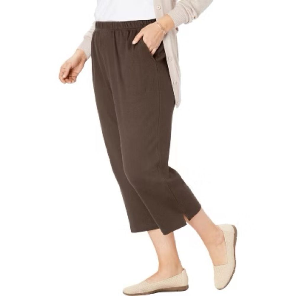 Denim & Co. Original Waist Stretch Crop Pants with Side Pockets in Brown -Small